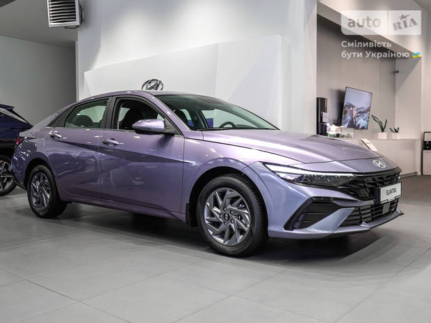 Hyundai Elantra 2024