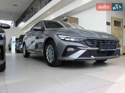 Hyundai Elantra 2024 Active