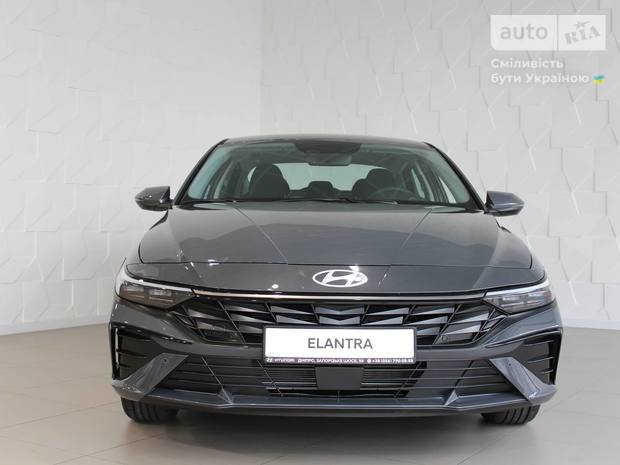 Hyundai Elantra 2025