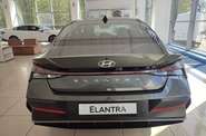 Hyundai Elantra - фото 5