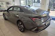 Hyundai Elantra - фото 6