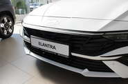 Hyundai Elantra - фото 3