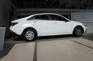 Hyundai Elantra - фото 6