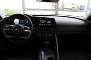 Hyundai Elantra - фото 11