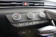 Hyundai Elantra - фото 17