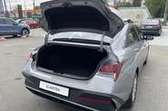 Hyundai Elantra - фото 9