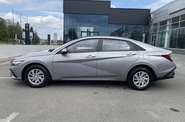 Hyundai Elantra - фото 5