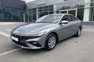 Hyundai Elantra - фото 1