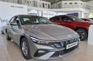 Hyundai Elantra - фото 1