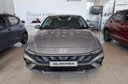 Hyundai Elantra - фото 3