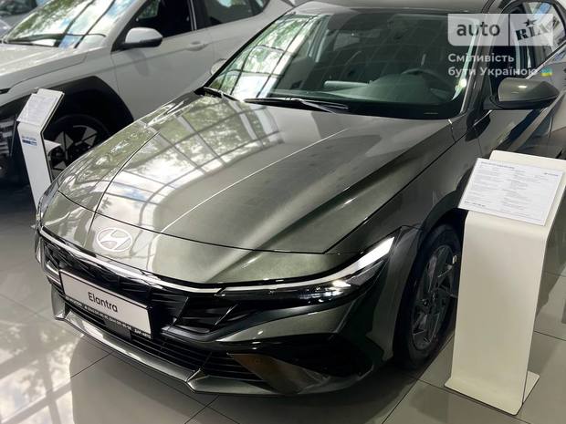 Hyundai Elantra 2025