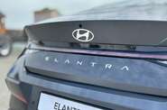 Hyundai Elantra Premium