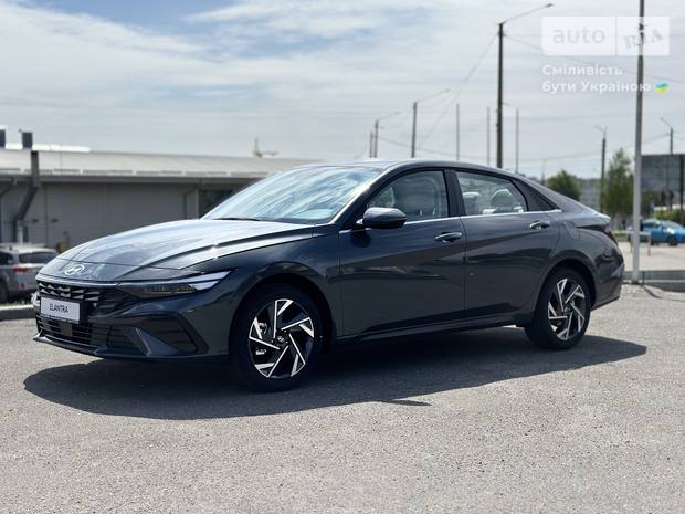 Hyundai Elantra 2025