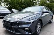 Hyundai Elantra - фото 1