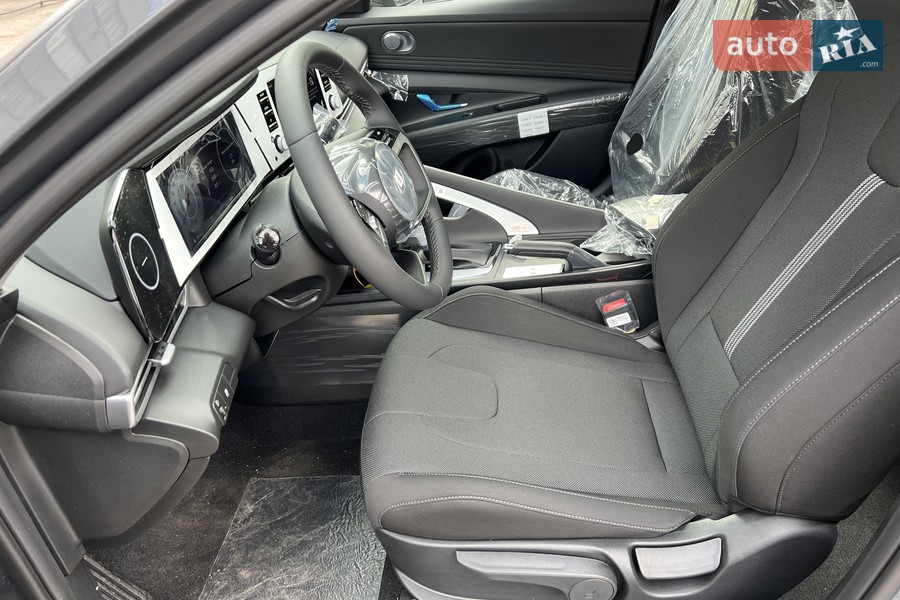Hyundai Elantra - фото 33