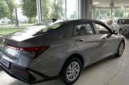 Hyundai Elantra - фото 2
