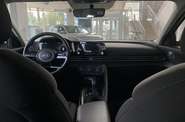 Hyundai Elantra - фото 16