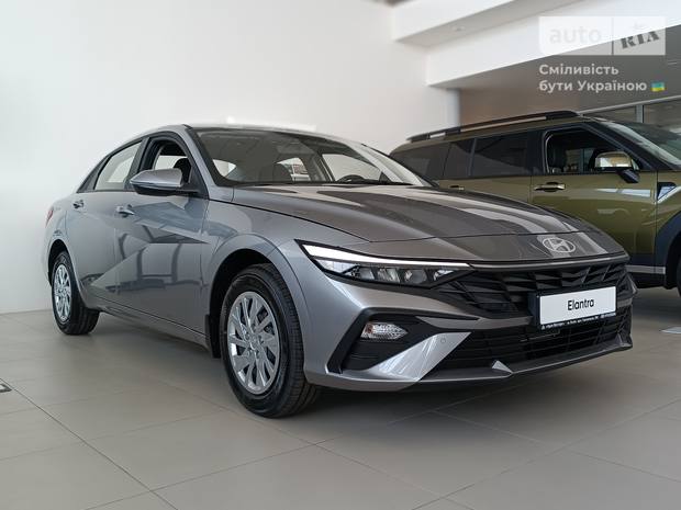 Hyundai Elantra 2025