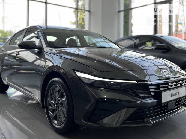 Hyundai Elantra 2025