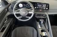 Hyundai Elantra Style