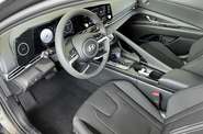 Hyundai Elantra Style
