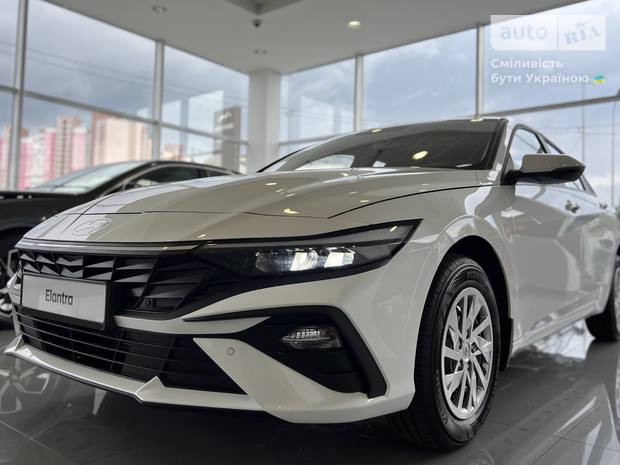 Hyundai Elantra 2025