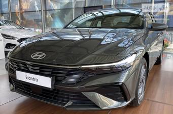 Hyundai Elantra 2025 Style