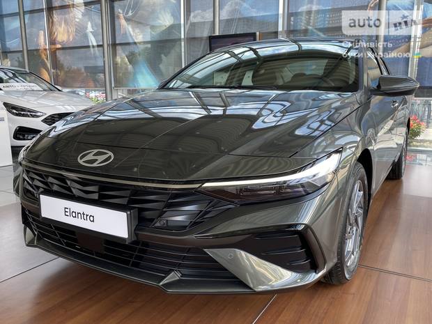 Hyundai Elantra 2025