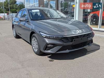 Hyundai Elantra 2025 Active