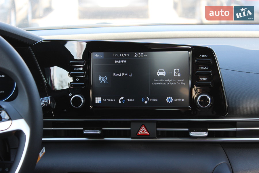 Hyundai Elantra - фото 21