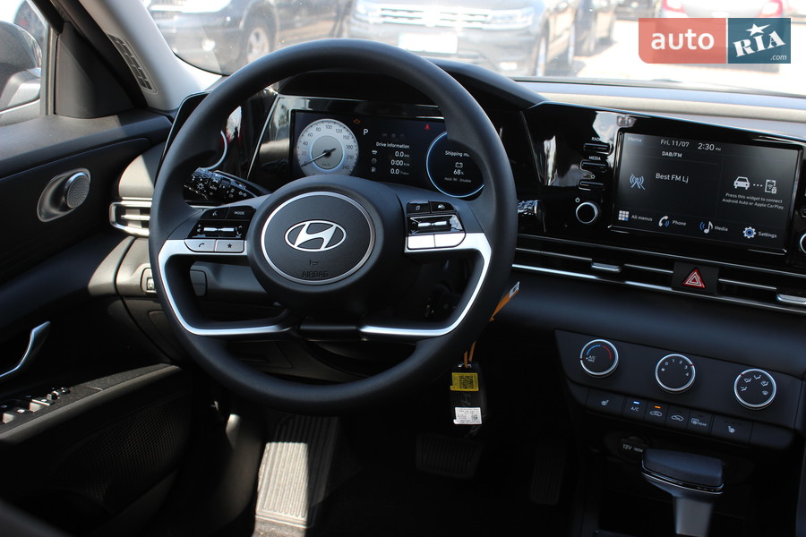 Hyundai Elantra - фото 19