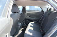 Hyundai Elantra - фото 30