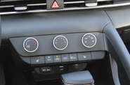 Hyundai Elantra - фото 25