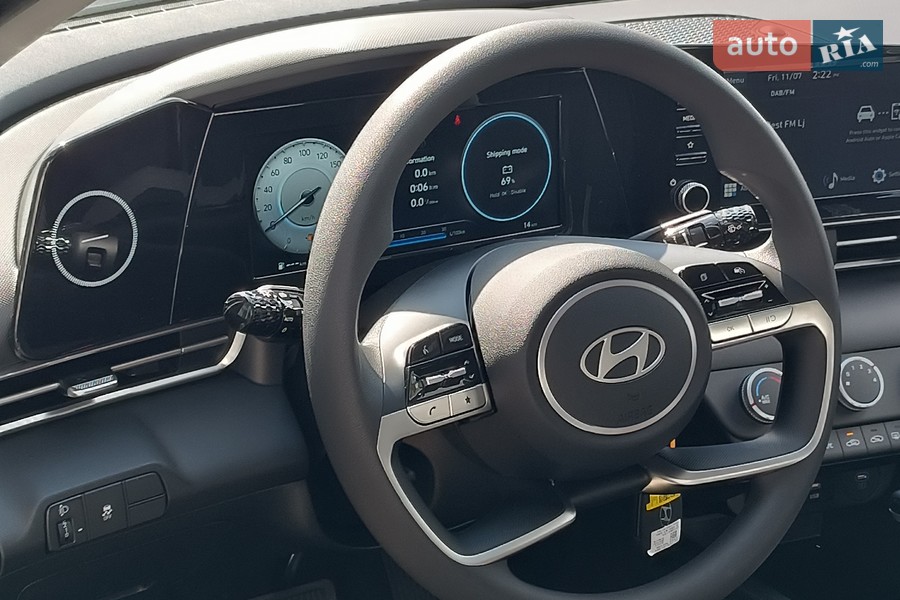 Hyundai Elantra - фото 39
