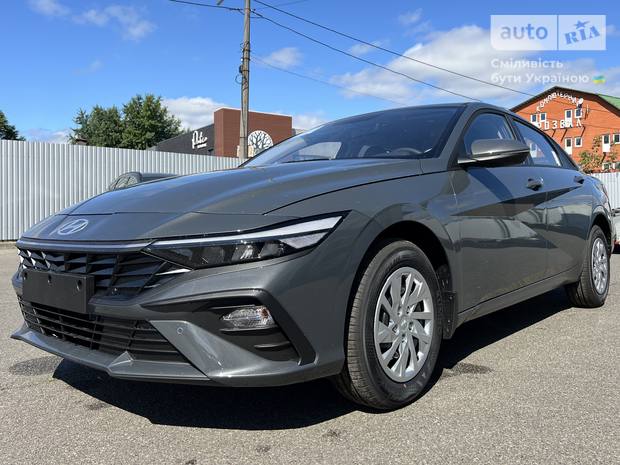 Hyundai Elantra 2025