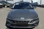 Hyundai Elantra - фото 2