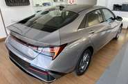 Hyundai Elantra - фото 8