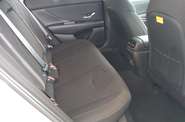 Hyundai Elantra - фото 16