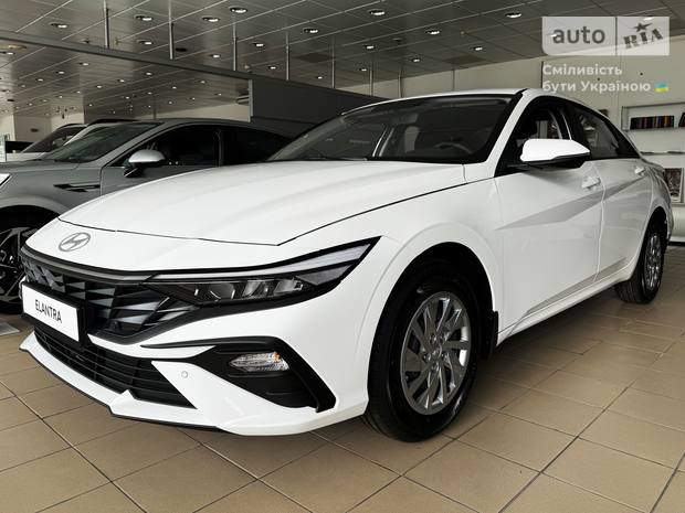 Hyundai Elantra 2025