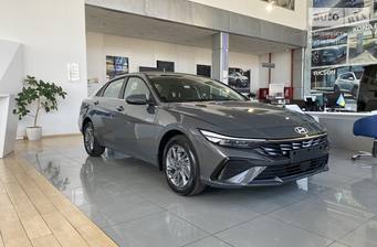 Hyundai Elantra 2025 Style