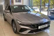 Hyundai Elantra Style