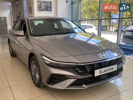 Hyundai Elantra 2025