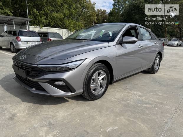 Hyundai Elantra 2025