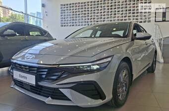 Hyundai Elantra 2025 Style