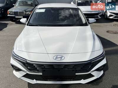 Новий Hyundai Elantra 2025 - фото 2