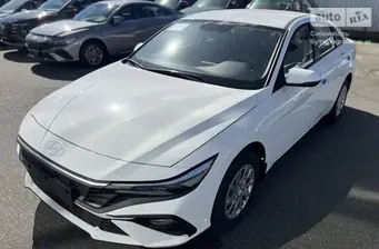 Hyundai Elantra Active 1.6 MPi MT (127 к.с.) - фото 1