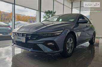 Hyundai Elantra 2025 Style