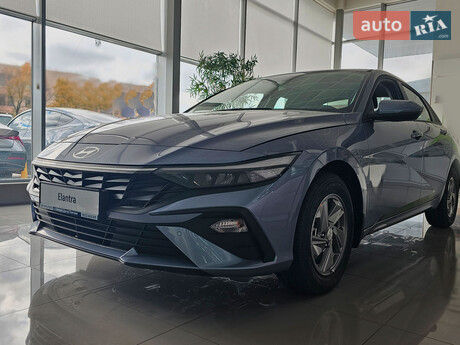 Hyundai Elantra 2025