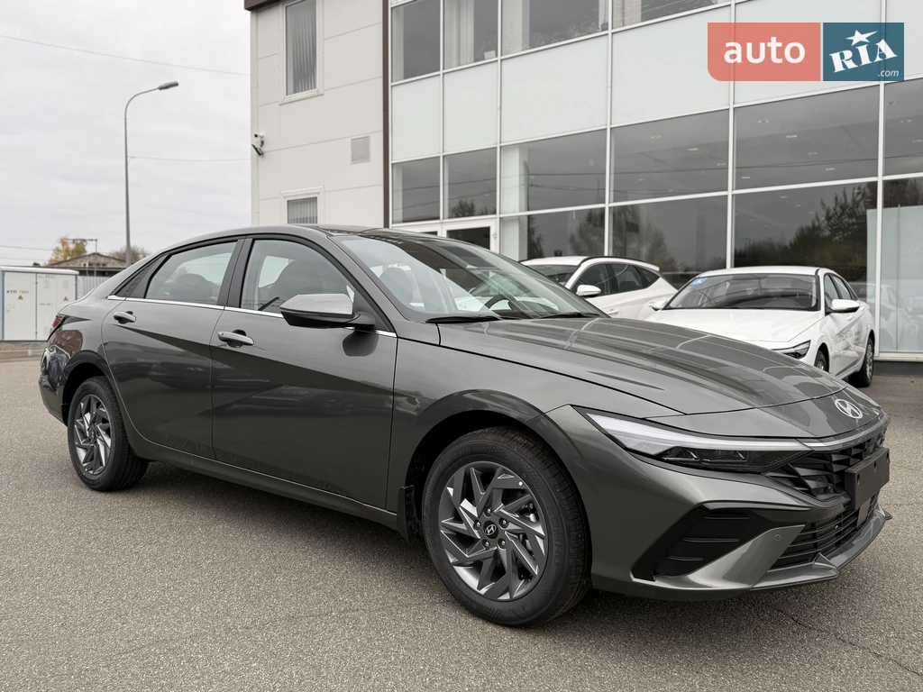 Hyundai Elantra Style