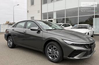 Hyundai Elantra 2025 Style